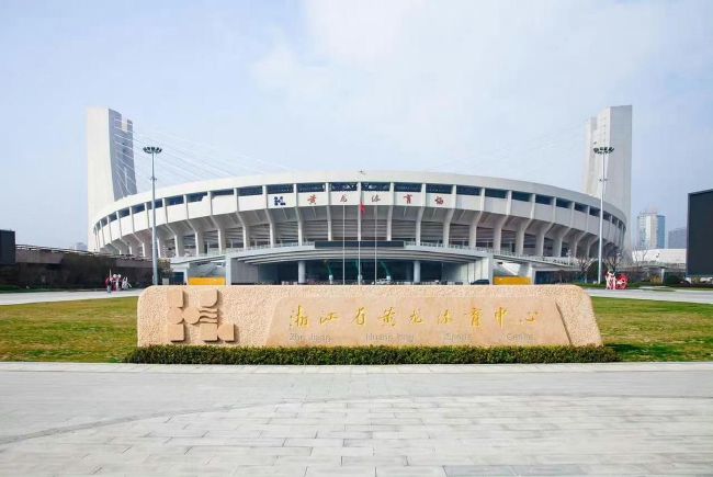 伊人亚洲综合青草青草久热