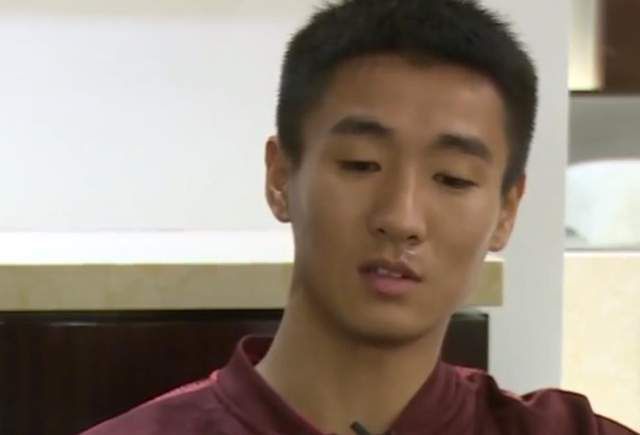 体育生巨大粗爽gay视频
