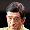两个人一前一后攻击叙述